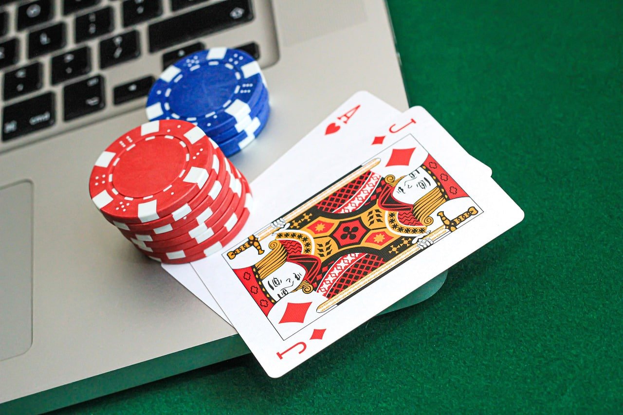 OKBet8 ကတ်ဂိမ်း ကစားနည်း လမ်းညွှန်နှင့် Lobby မြင်ကွင်း